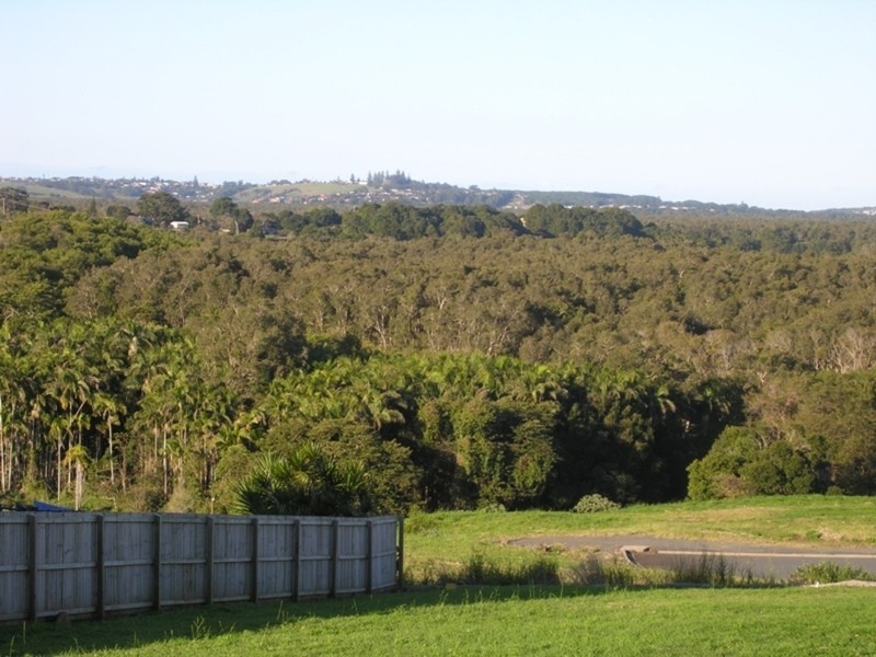 8 Madden Place, Cumbalum NSW 2478