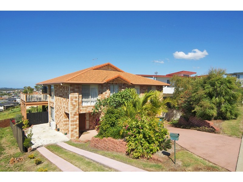 8 Unara Parkway, Cumbalum NSW 2478