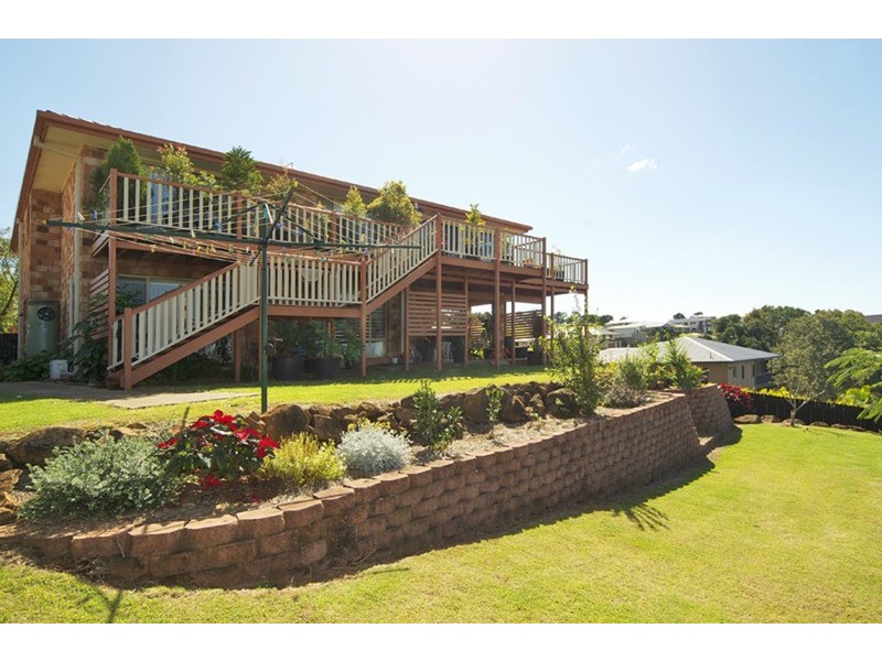 8 Unara Parkway, Cumbalum NSW 2478
