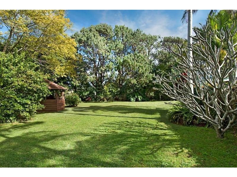 2 Hillcrest Drive, Tintenbar NSW 2478