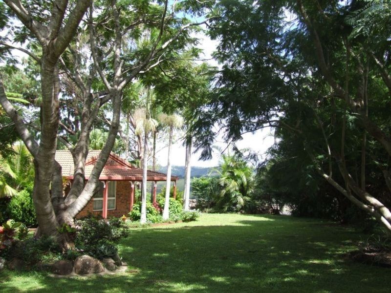 2 Hillcrest Drive, Tintenbar NSW 2478