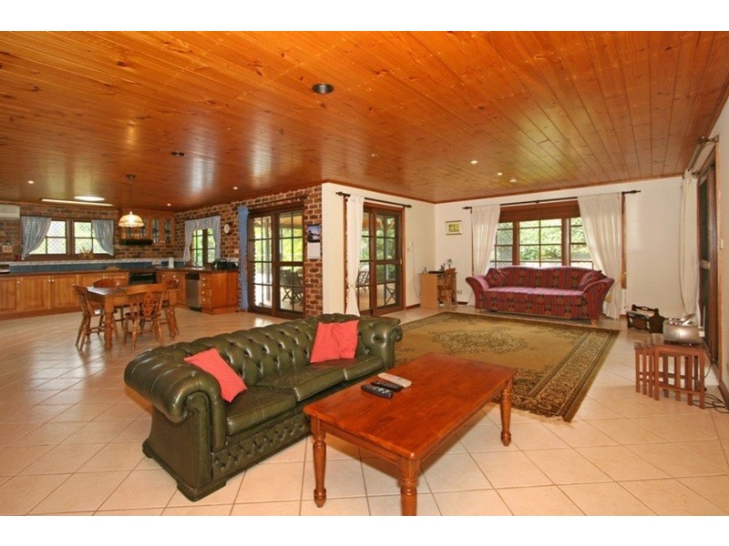 5 Summerhill Crescent, Cumbalum NSW 2478