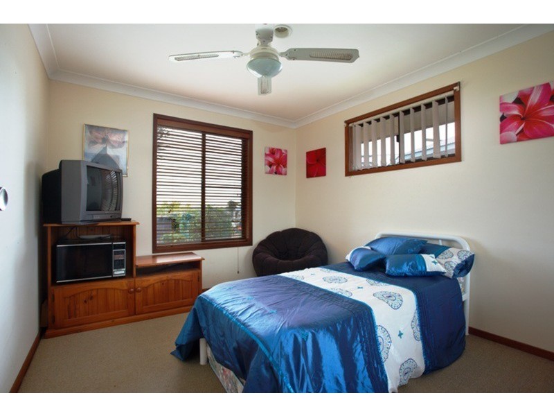 18 Summerhill Crescent, Cumbalum NSW 2478