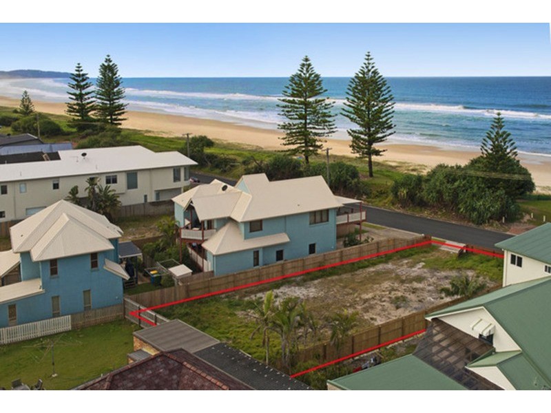 24 Pacific Parade, Lennox Head NSW 2478