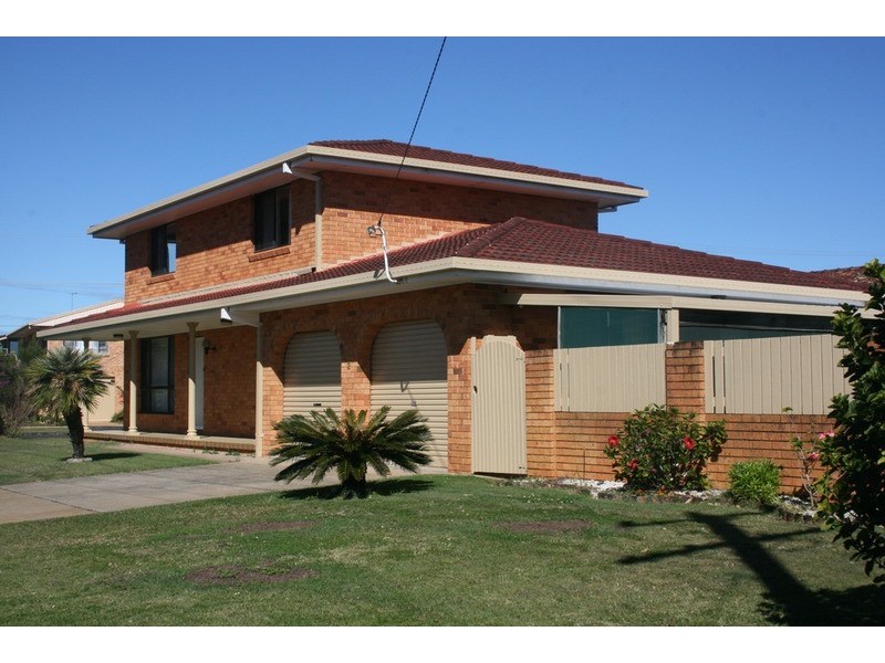 2 Riverview Avenue, Ballina NSW 2478