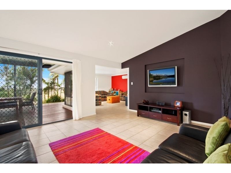 10 Ahern Circuit, Cumbalum NSW 2478