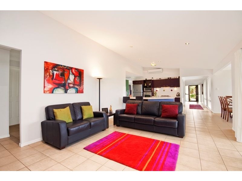 10 Ahern Circuit, Cumbalum NSW 2478
