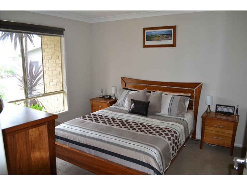 2/2 Lindsay Avenue, Cumbalum NSW 2478
