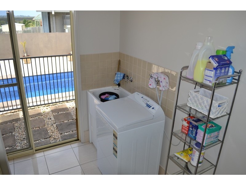 2/2 Lindsay Avenue, Cumbalum NSW 2478