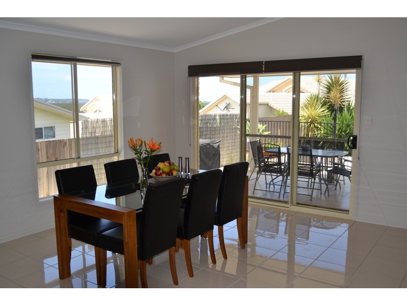2/2 Lindsay Avenue, Cumbalum NSW 2478