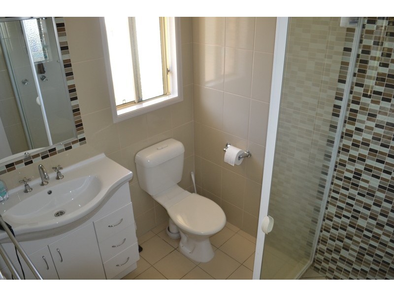 2/2 Lindsay Avenue, Cumbalum NSW 2478