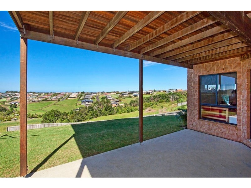 34 Unara Park Way, Cumbalum NSW 2478