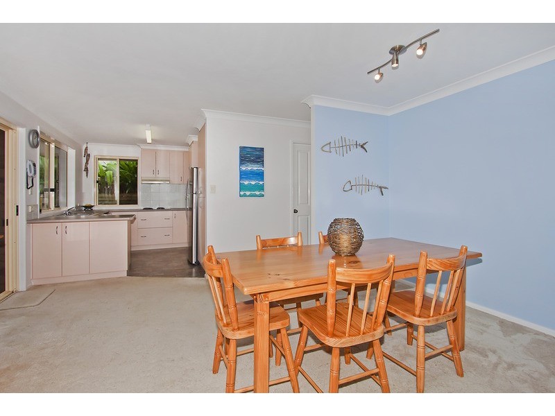 2/6 Chauvel Close, Skennars Head NSW 2478
