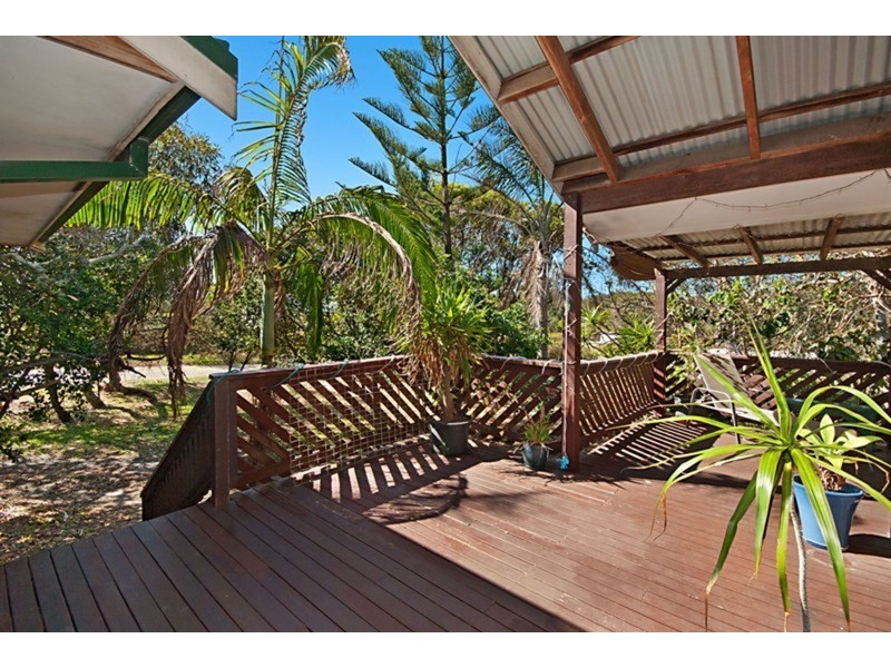 12 Patchs Beach Lane, Patchs Beach NSW 2478