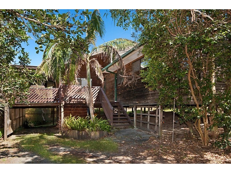 12 Patchs Beach Lane, Patchs Beach NSW 2478