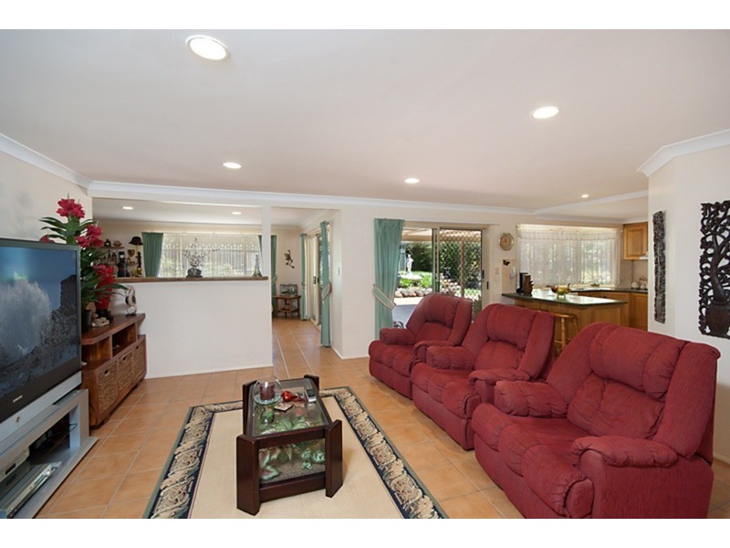 64 Teak Circuit, Suffolk Park NSW 2481