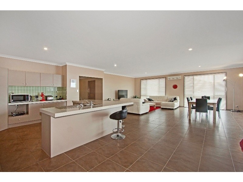 10 Perkins Close, Cumbalum NSW 2478