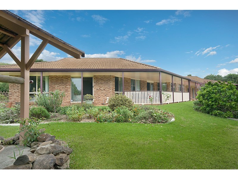 33 Hillcrest Drive, Tintenbar NSW 2478