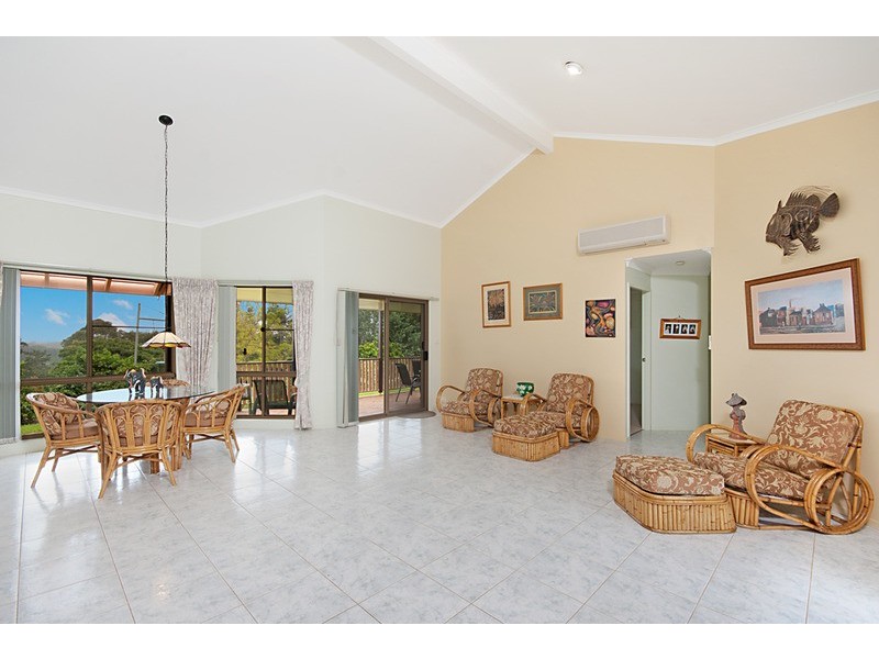 33 Hillcrest Drive, Tintenbar NSW 2478