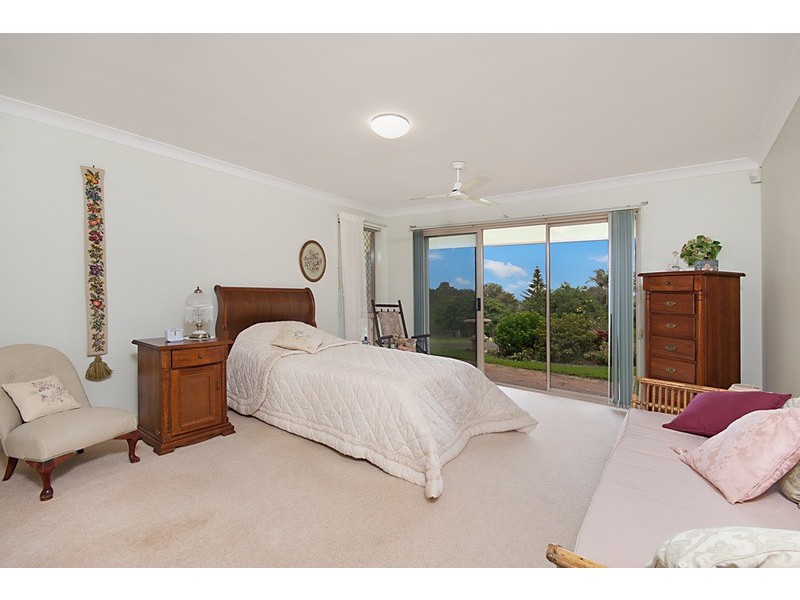 33 Hillcrest Drive, Tintenbar NSW 2478