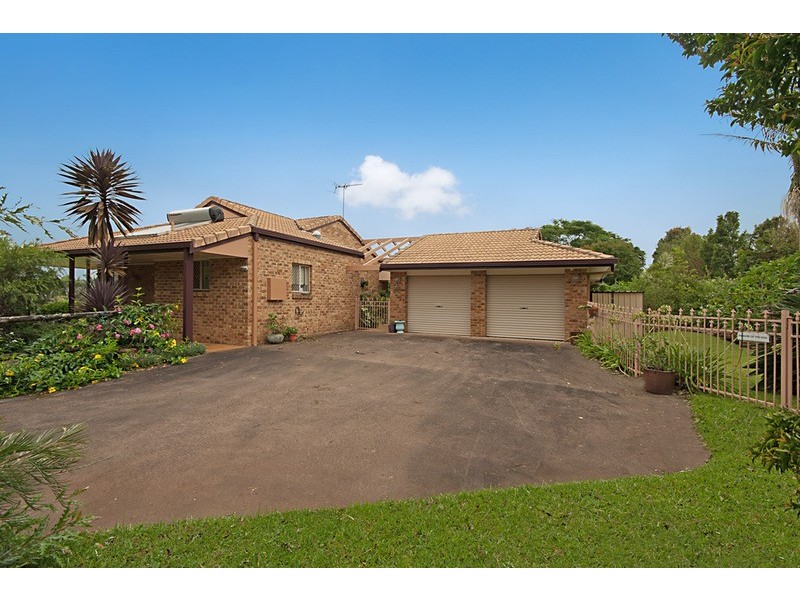 33 Hillcrest Drive, Tintenbar NSW 2478
