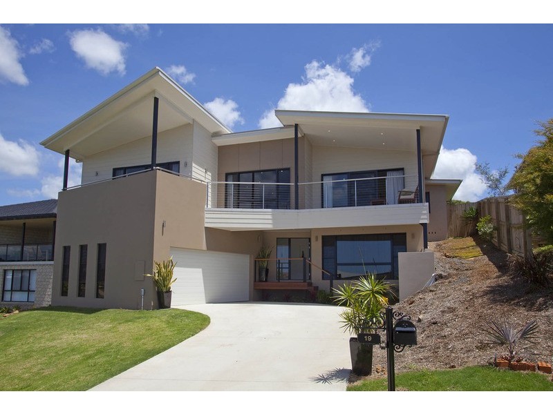 19 Unara Parkway, Cumbalum NSW 2478