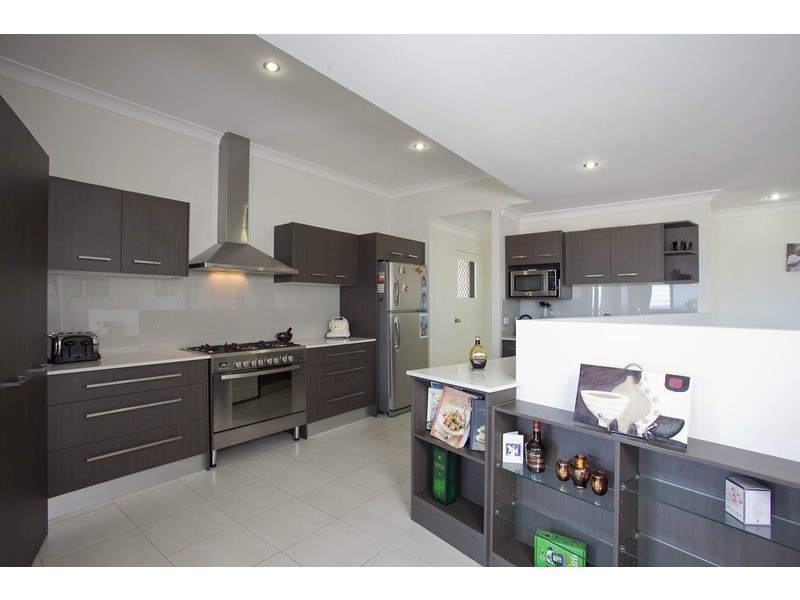 19 Unara Parkway, Cumbalum NSW 2478