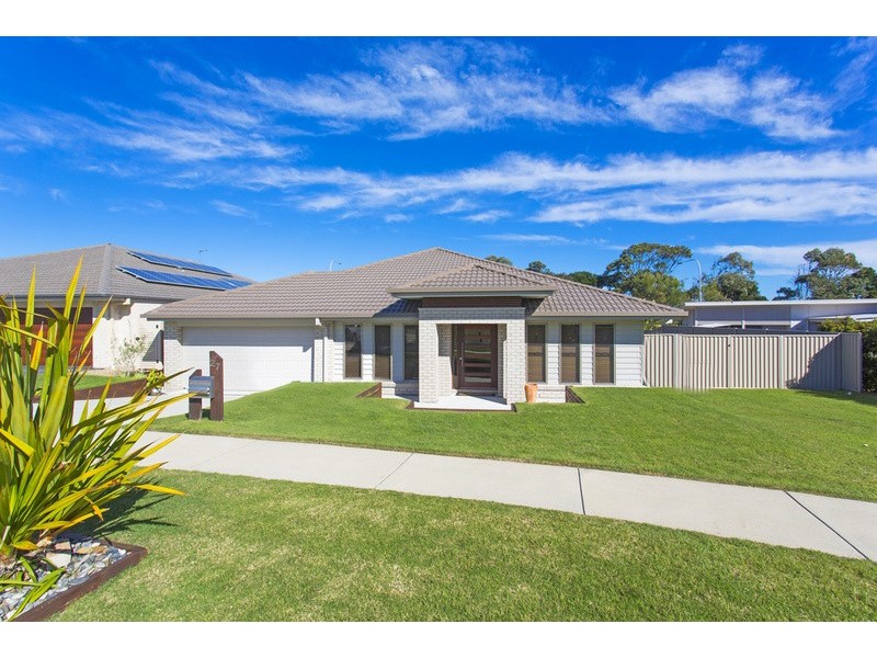27 Minley Crescent, East Ballina NSW 2478