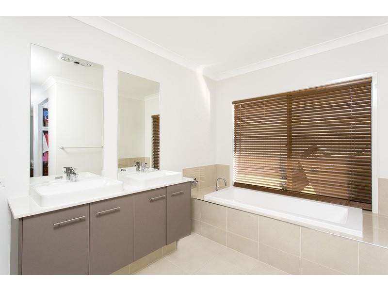 27 Minley Crescent, East Ballina NSW 2478