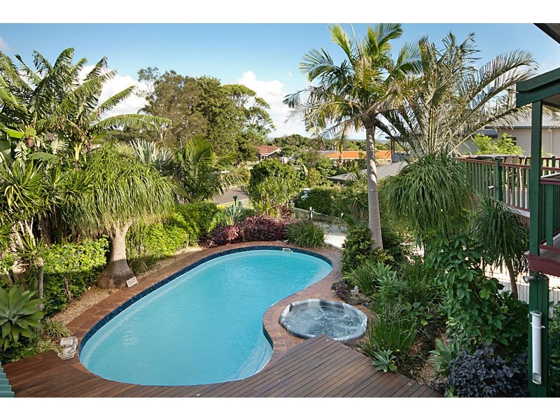 13 Castle Drive, Lennox Head NSW 2478