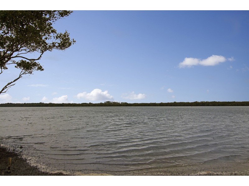 6 Riverside  Drive, Ballina NSW 2478
