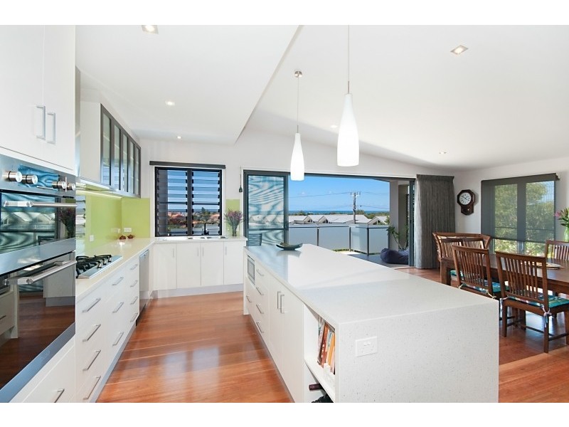 8 Bayview Drive, East Ballina NSW 2478