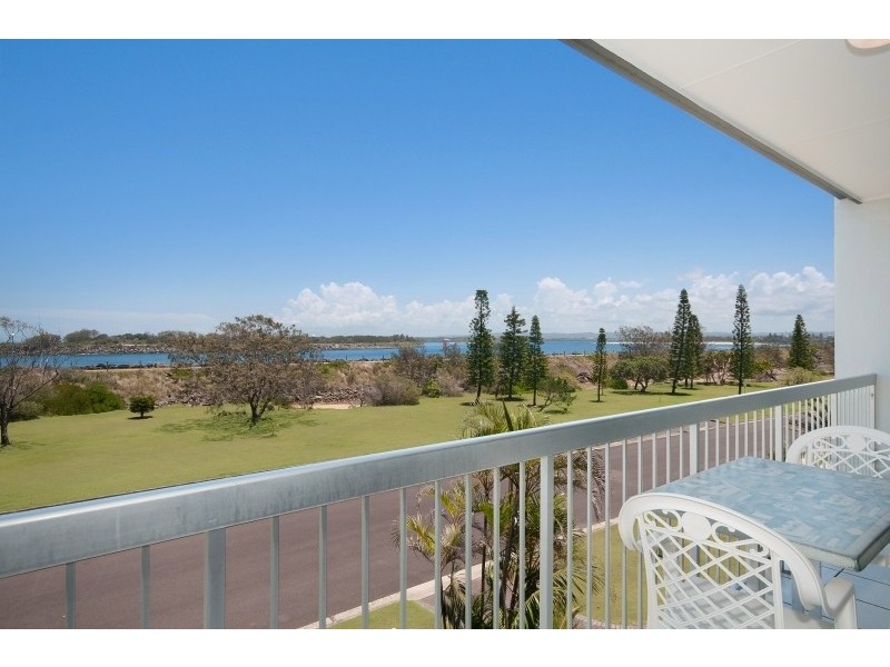 2/72-74 Fenwick Drive, East Ballina NSW 2478