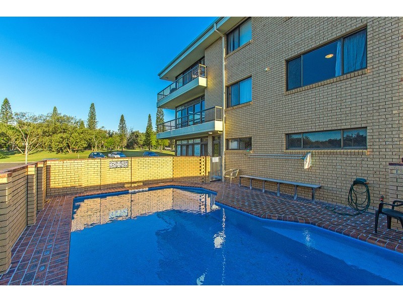 2/64 Cedar Crescent, East Ballina NSW 2478