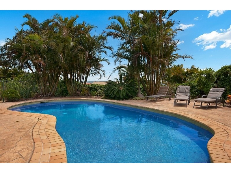 1 Survey Street, Lennox Head NSW 2478