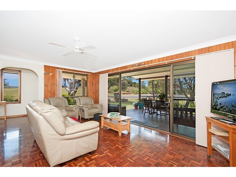 1 Survey Street, Lennox Head NSW 2478