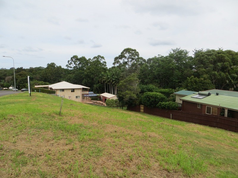 8 Cerreto Circuit, Wollongbar NSW 2477