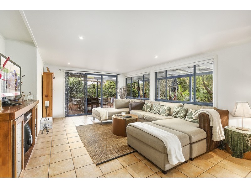 17 Ocean Breeze Drive, Lennox Head NSW 2478