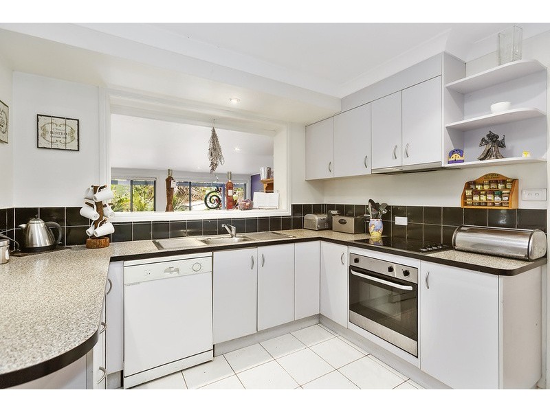 17 Ocean Breeze Drive, Lennox Head NSW 2478