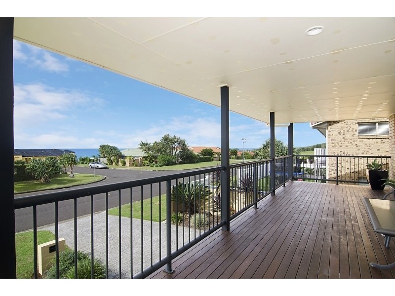11 Killarney Crescent, Skennars Head NSW 2478
