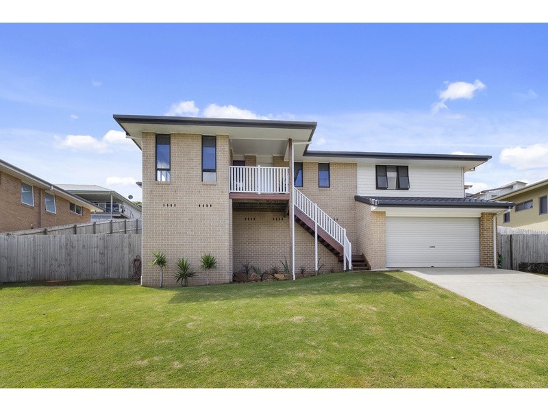 22 Chilcott Circuit, Cumbalum NSW 2478