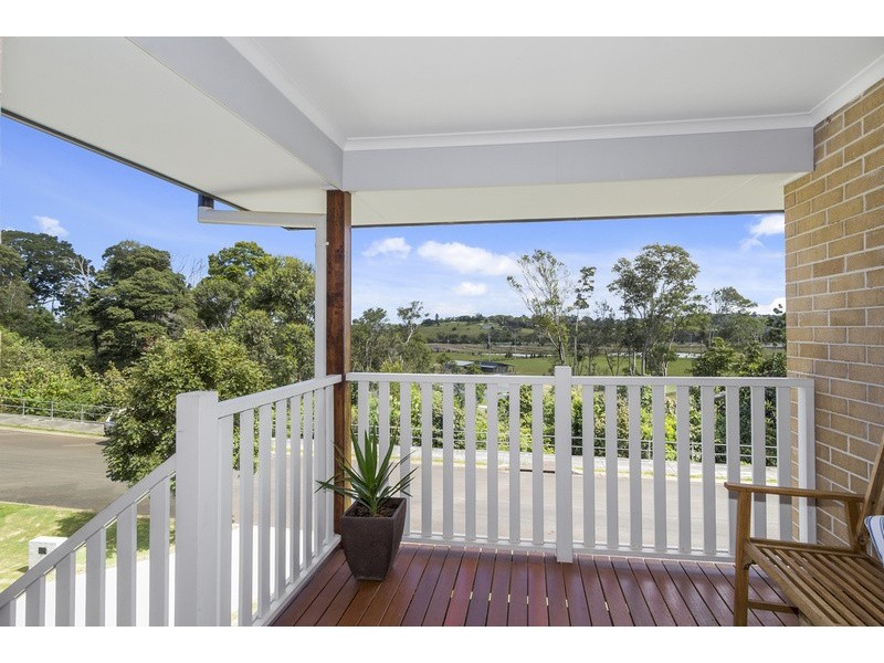 22 Chilcott Circuit, Cumbalum NSW 2478