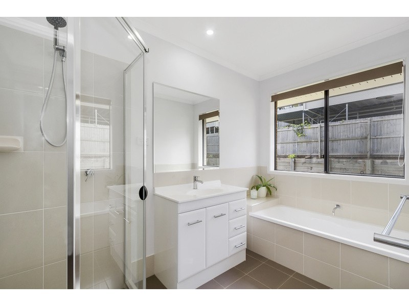 22 Chilcott Circuit, Cumbalum NSW 2478