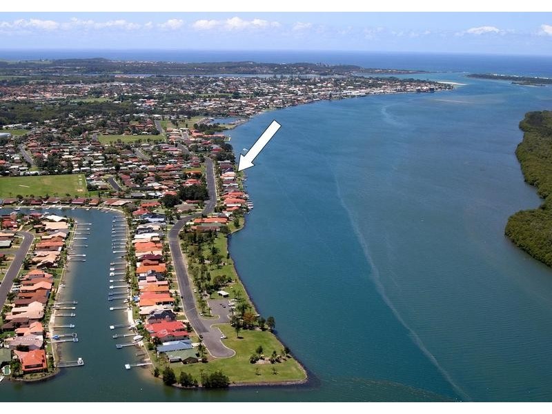 64 Riverside Drive, West Ballina NSW 2478