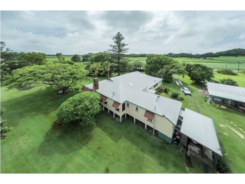 207 Pacific Highway, Broadwater NSW 2472