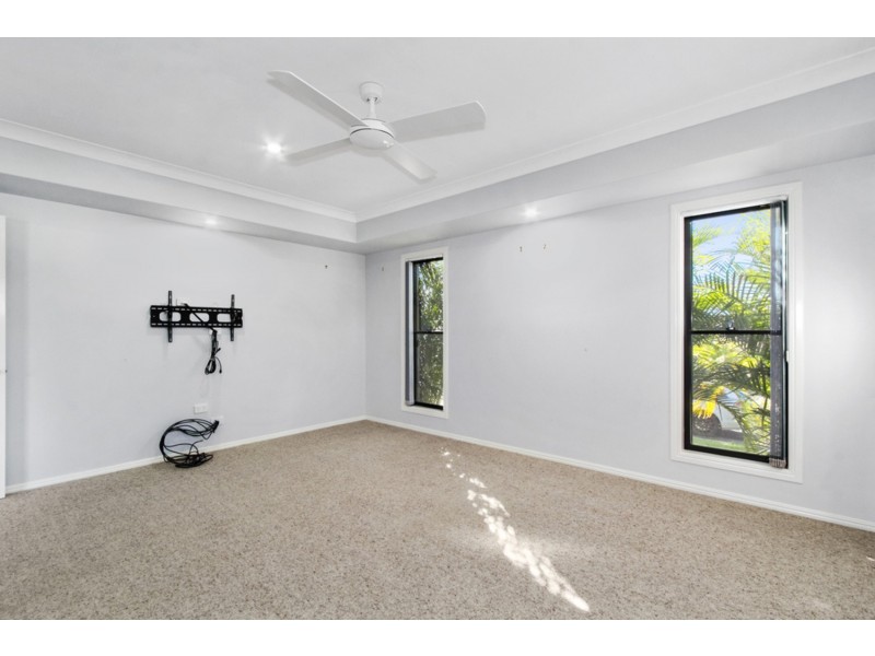 1 Higgins Place, Cumbalum NSW 2478