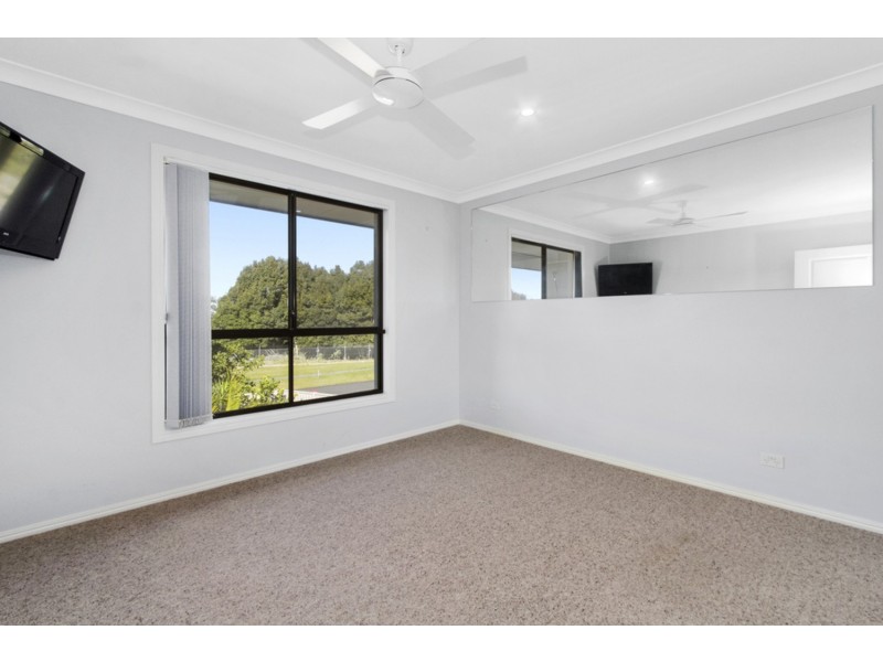 1 Higgins Place, Cumbalum NSW 2478