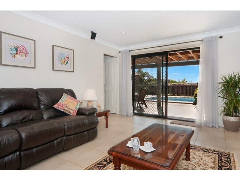 10 Higgins Place, Cumbalum NSW 2478