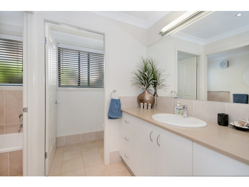 10 Higgins Place, Cumbalum NSW 2478