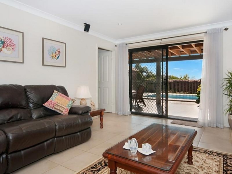 10 Higgins Place, Cumbalum NSW 2478